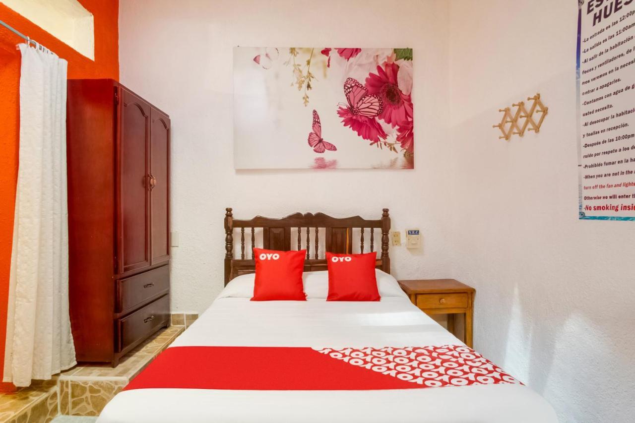 Oyo Hotel Posada Esmeralda San Patricio Melaque Dış mekan fotoğraf