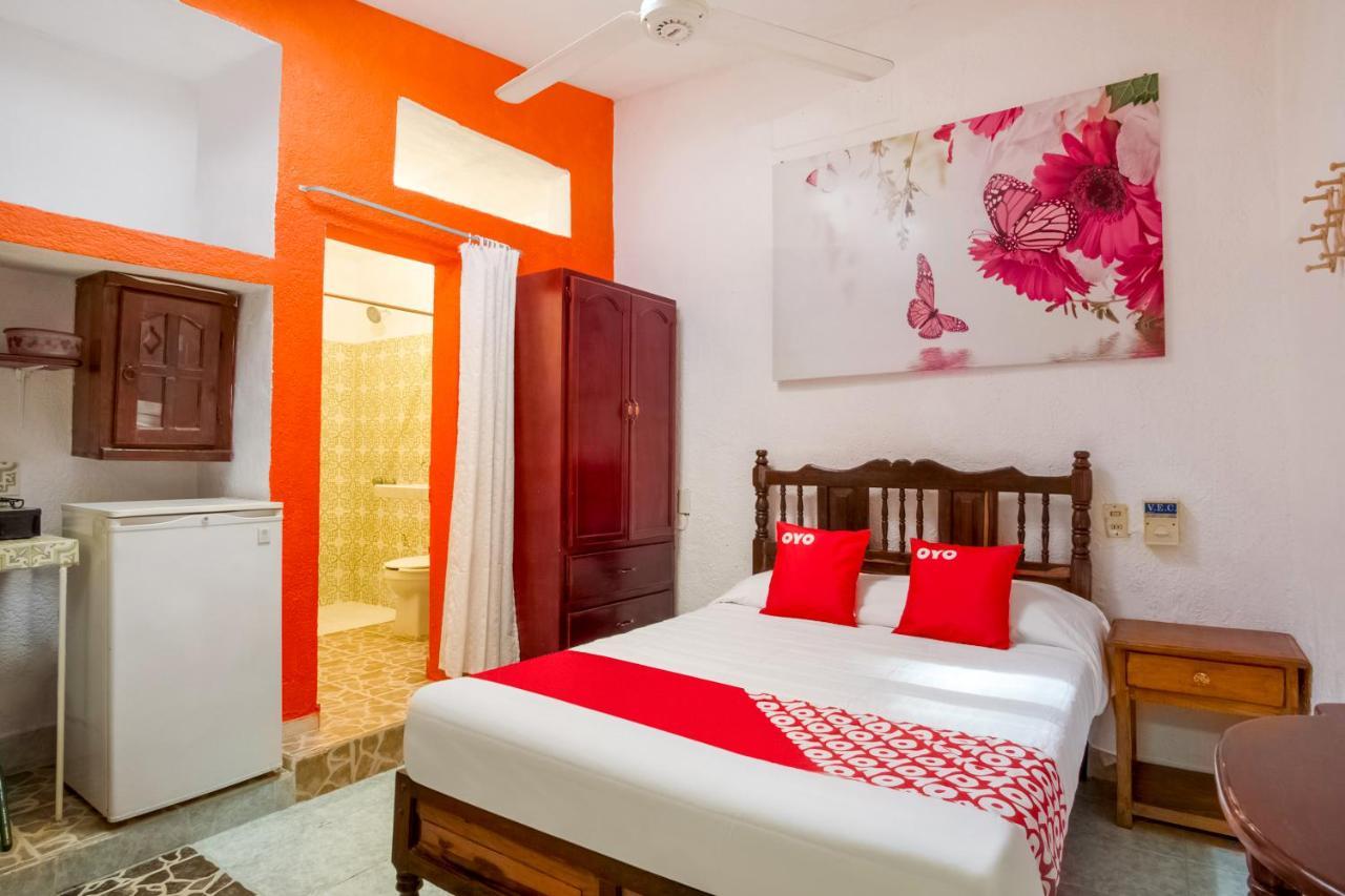 Oyo Hotel Posada Esmeralda San Patricio Melaque Dış mekan fotoğraf